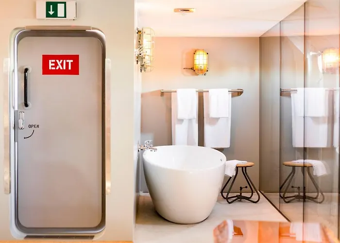 Lightship 보트호텔